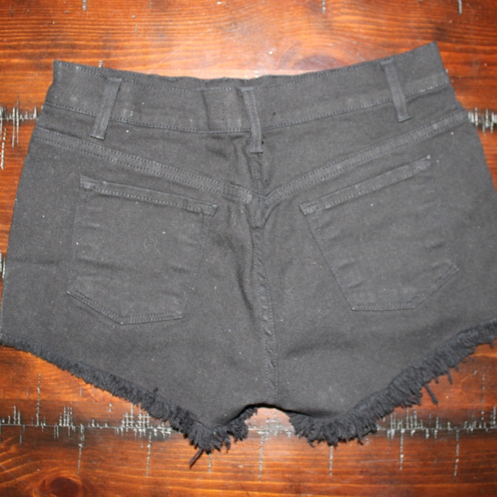 O2 Denim High Rise Black Jean Shorts - Picture 2 of 11